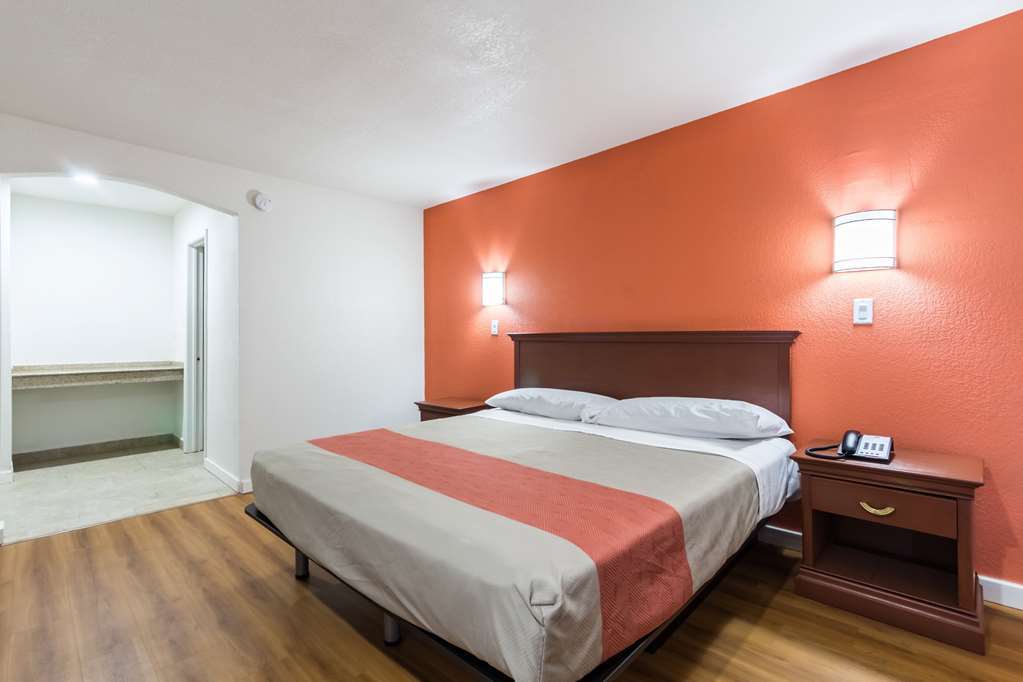 Motel 6-Fort Worth, Tx - Seminary Room photo
